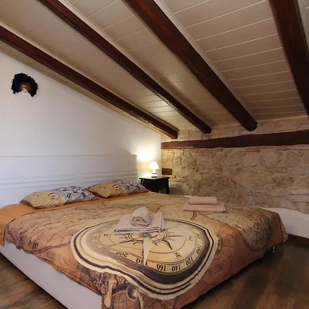 Apartment Isabel Rovinj