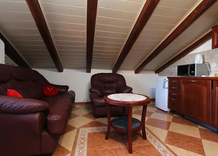 Isabel * רוביני